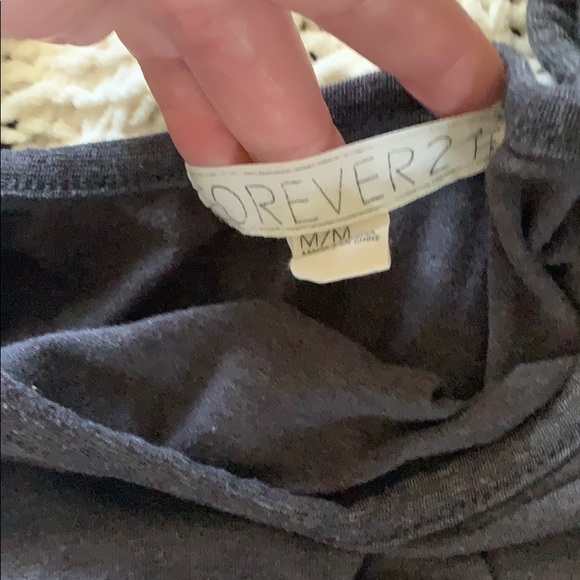 Forever 21 long sleeve tunic - Picture 3 of 4